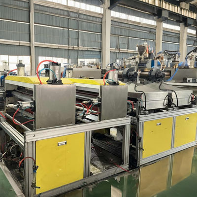 Tốc độ đẩy liên tục Máy đẩy nhựa vít đơn với đầu đẩy tùy chỉnh
