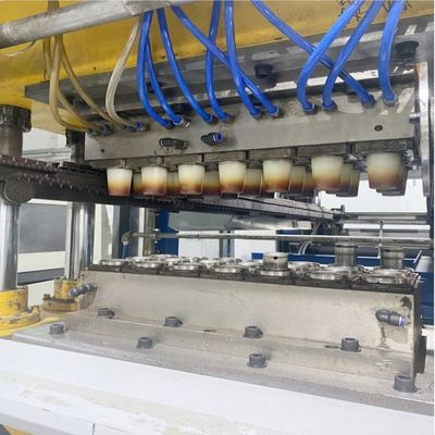 Máy cốc nhựa dùng một lần được điều khiển bởi PLC với dung lượng trọng lượng 7000kg
