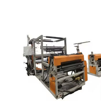Máy ép nhựa thiết kế vít tùy chỉnh để tăng hiệu quả sản xuất