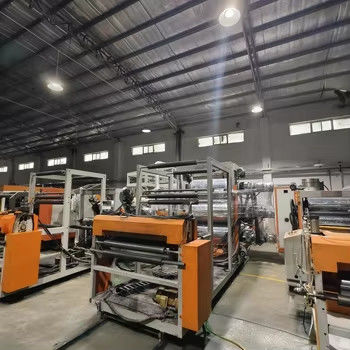 Máy ép nhựa với nguồn cung cấp điện 380V - tay thứ hai đầu ra cao và hiệu quả